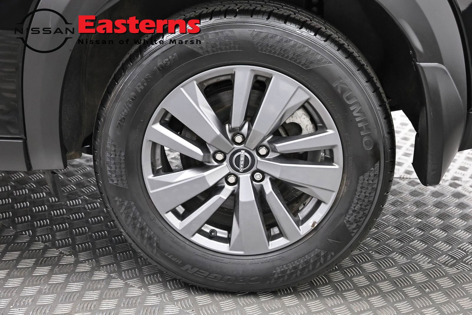 Used 2024 Nissan Pathfinder S AWD/4WD image 32