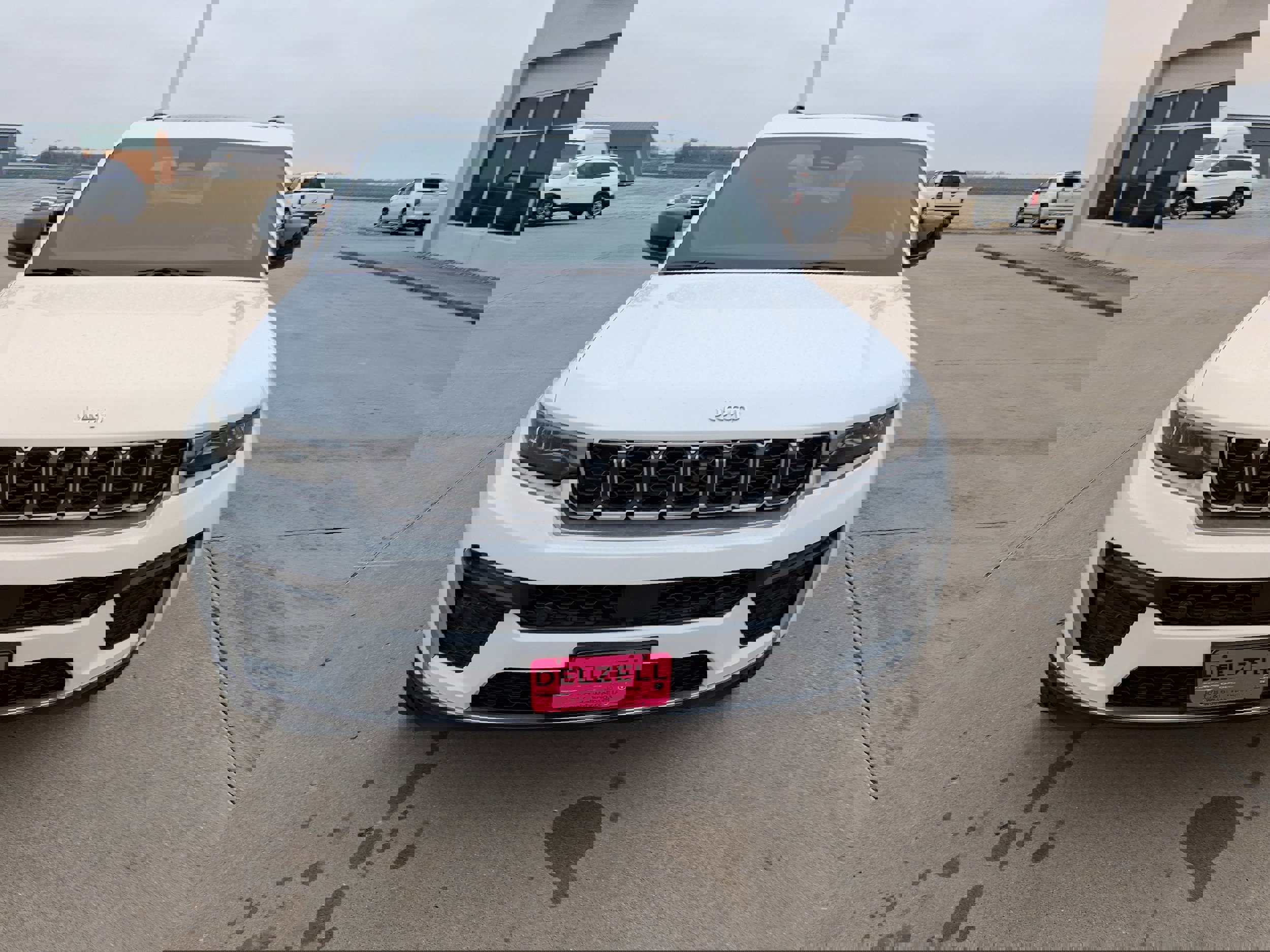 New 2026 Jeep Grand Cherokee Limited image 3