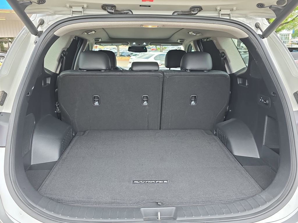 Used 2020 Hyundai Santa Fe Limited image 12