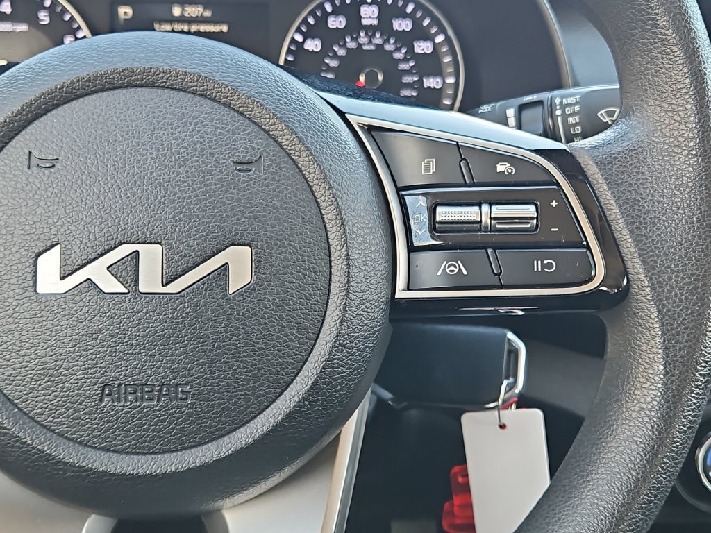 Used 2024 Kia Forte LXS FWD image 25