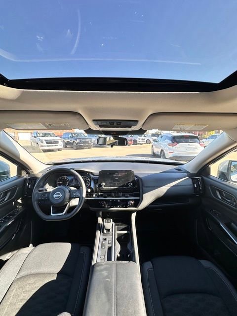 Certified 2024 Nissan Pathfinder SV w/ SV Premium Package image 33