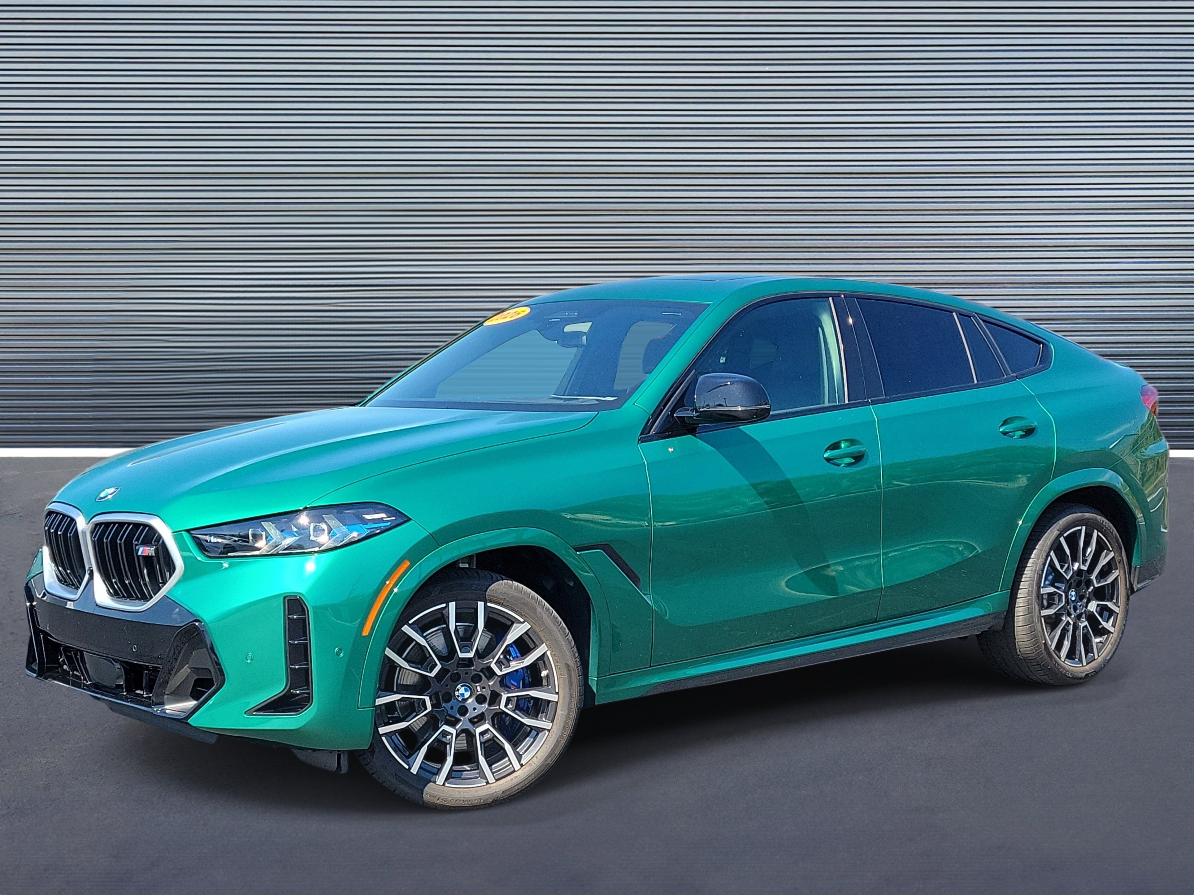 Used 2026 BMW X6 M60i AWD/4WD image 1