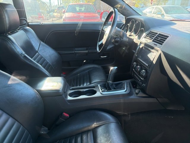 Used 2010 Dodge Challenger R/T image 13
