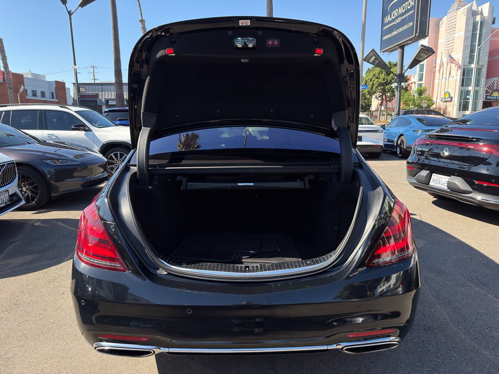 Used 2019 Mercedes-Benz S 560 Sedan image 8