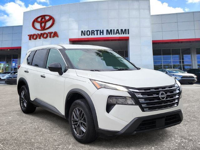 Used 2024 Nissan Rogue S