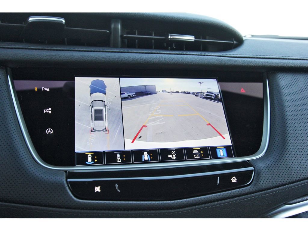 New 2026 Cadillac XT5 Premium Luxury w/ Driver Assist Package image 17