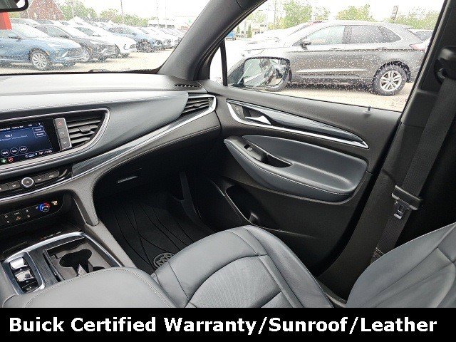 Certified 2022 Buick Enclave Essence w/ Experience Buick Package image 26