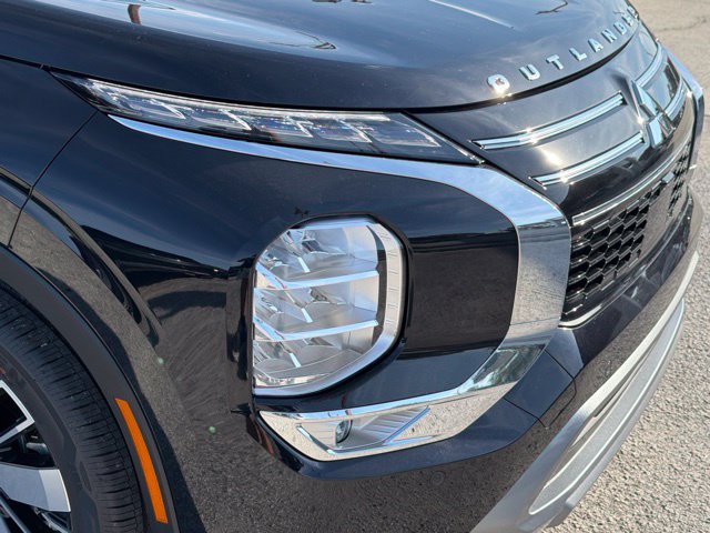 New 2026 Mitsubishi Outlander SE FWD image 9