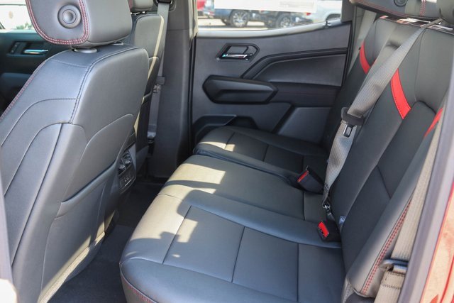New 2026 Chevrolet Colorado Z71 w/ Technology Package image 11