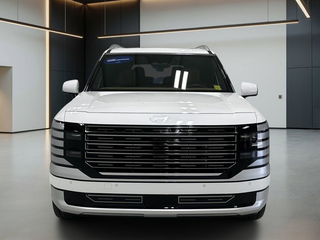 Used 2026 Hyundai Palisade Calligraphy image 4