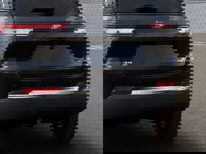 New 2026 Jeep Grand Cherokee Limited image 13