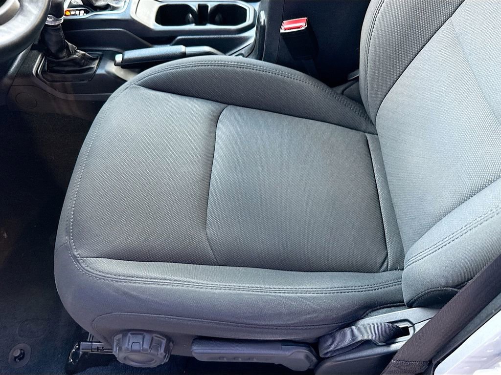 Used 2023 Jeep Wrangler Unlimited w/ Cold Weather Group image 20