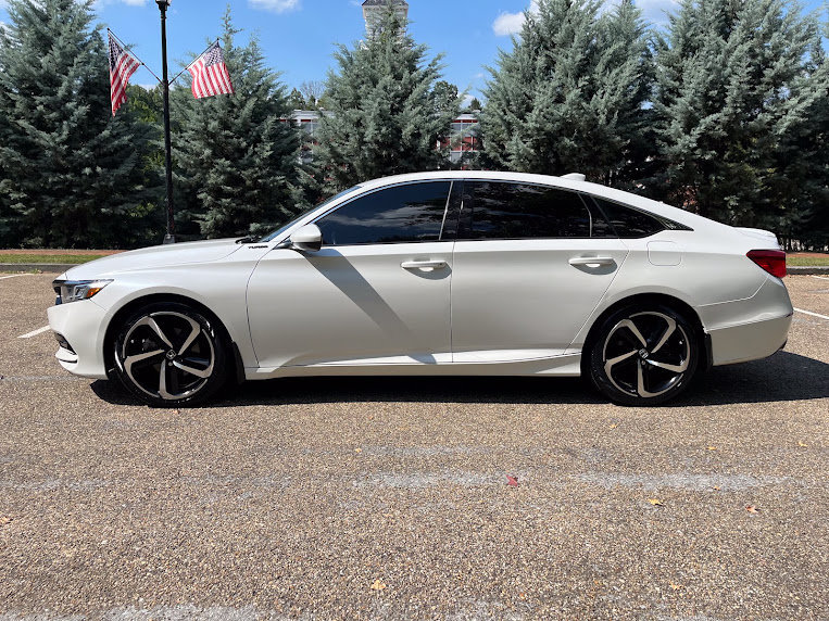Used 2018 Honda Accord Sport image 24