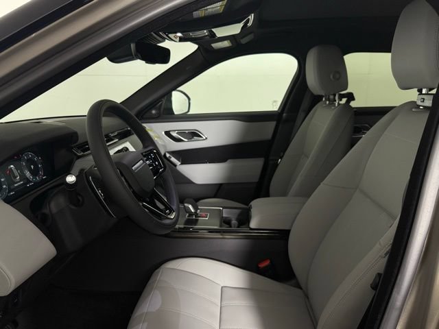 Certified 2026 Land Rover Range Rover Velar Dynamic SE AWD/4WD image 17
