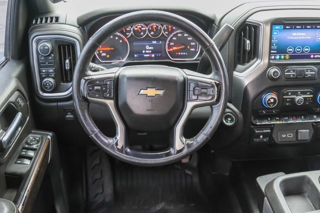 Used 2020 Chevrolet Silverado 2500 LT w/ Convenience Package image 17