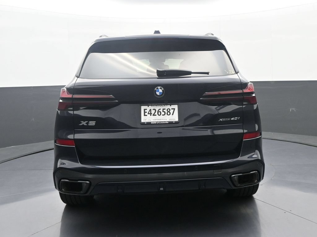 New 2026 BMW X5 xDrive40i w/ M Sport Package AWD/4WD image 6