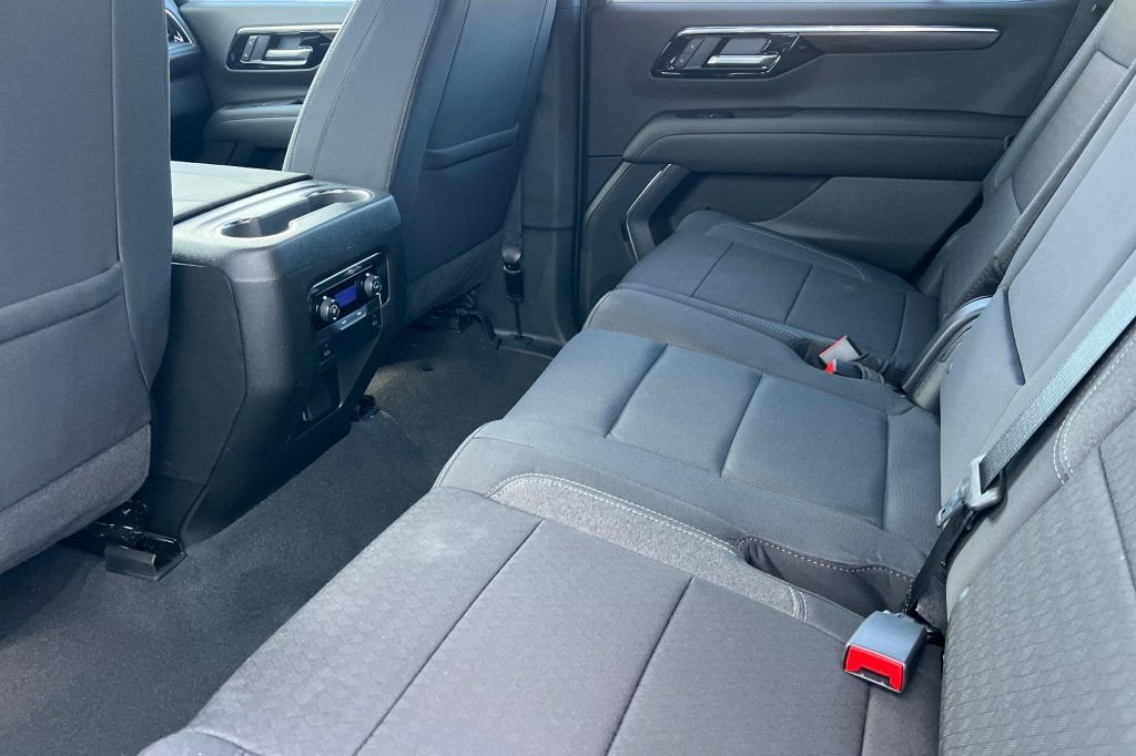 New 2026 Chevrolet Tahoe LS AWD/4WD image 9