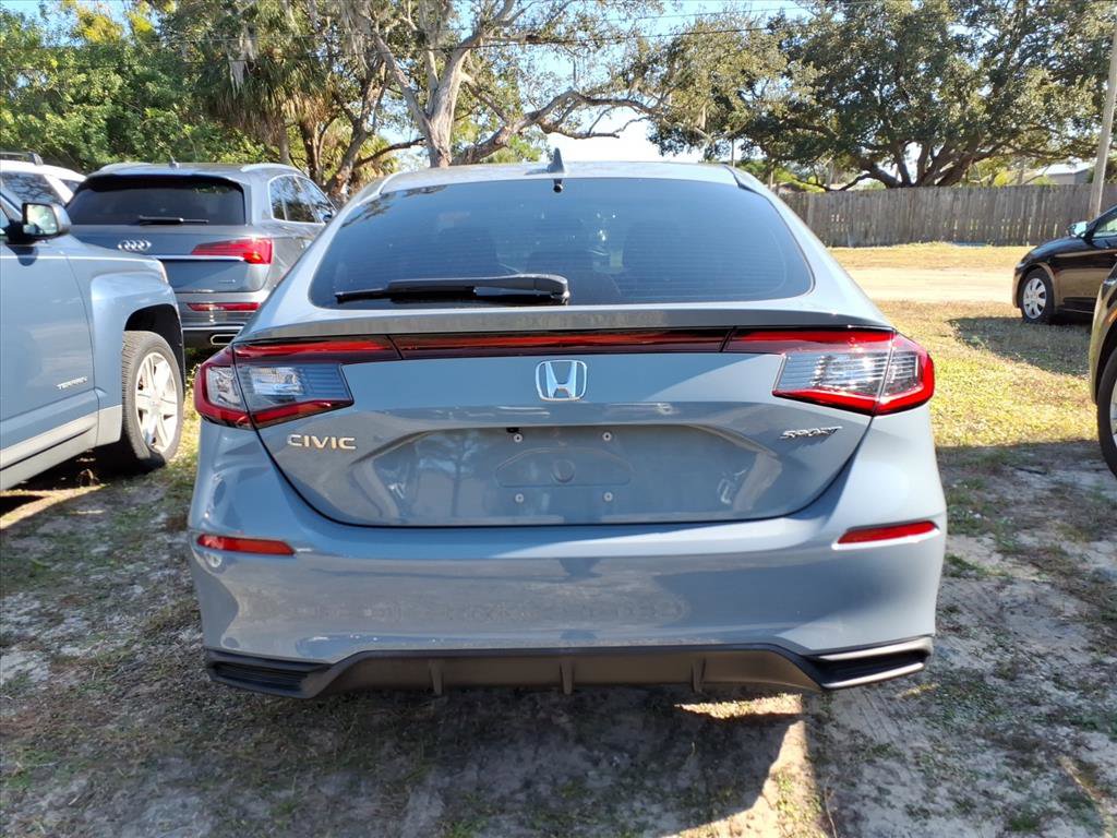 Used 2023 Honda Civic Sport image 9