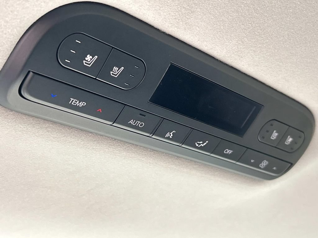Used 2026 Hyundai Palisade Calligraphy FWD image 31