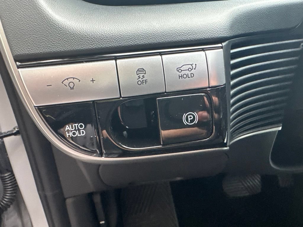 Used 2024 Hyundai Ioniq 5 SEL AWD/4WD image 10
