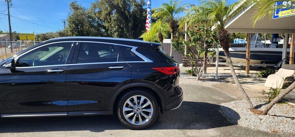 Used 2021 INFINITI QX50 Luxe image 8