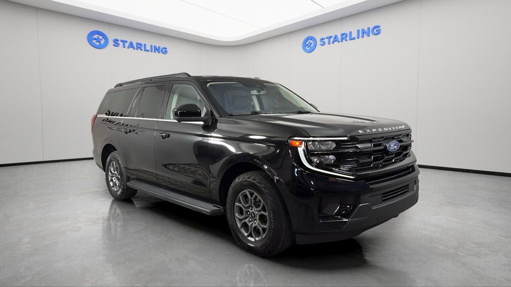 Used 2025 Ford Expedition Max Active image 9
