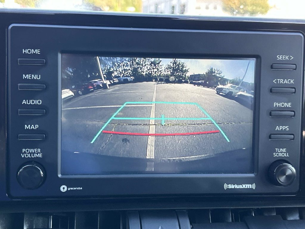 Used 2020 Toyota RAV4 LE FWD image 32