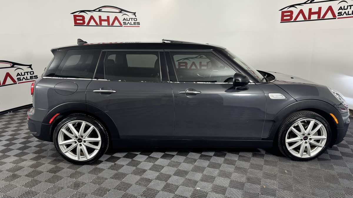 Used 2019 MINI Cooper Clubman S w/ Premium Package FWD image 8