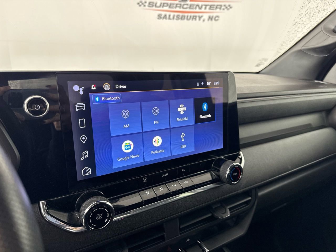 Used 2023 Chevrolet Colorado W/T image 15