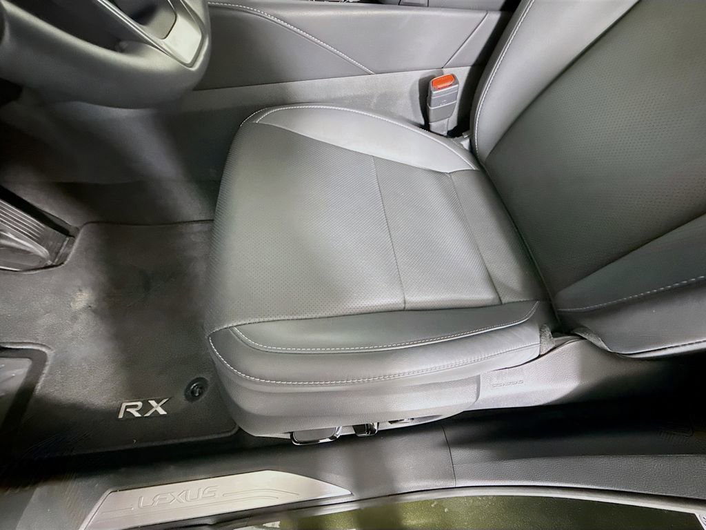 Used 2025 Lexus RX 350 FWD w/ Technology Package image 19