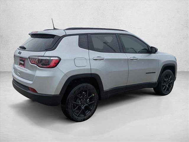 New 2026 Jeep Compass Latitude image 5