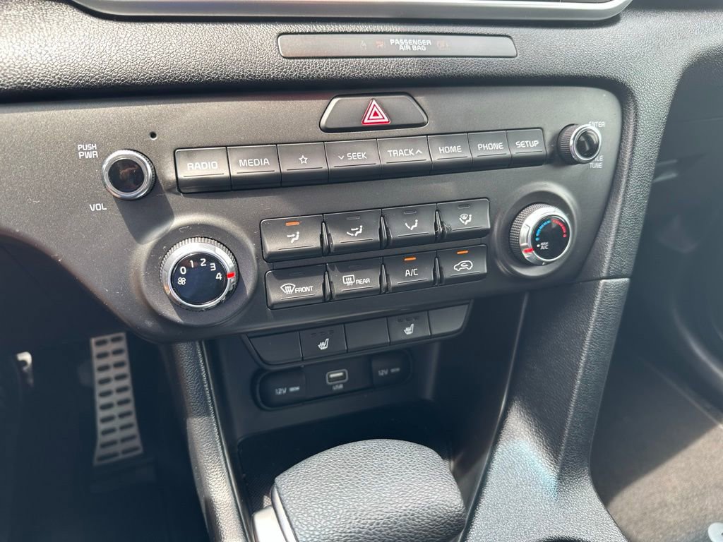 Used 2020 Kia Sportage S image 26