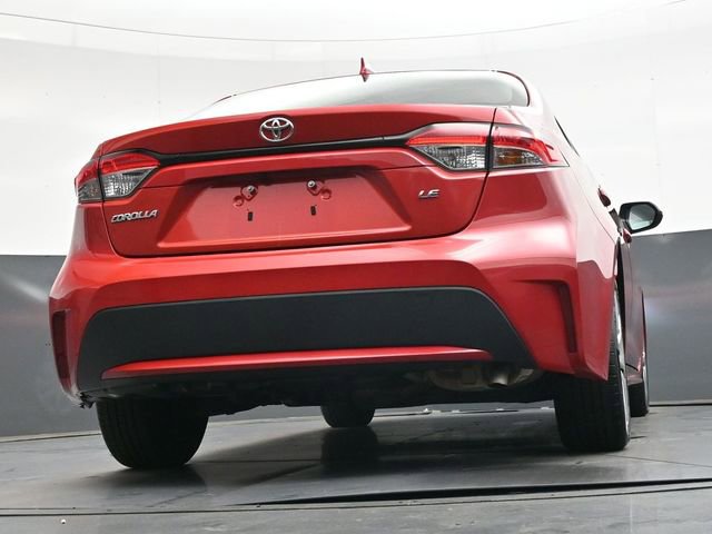 Used 2021 Toyota Corolla LE FWD image 30