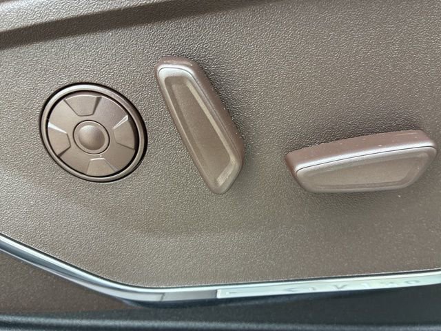 New 2026 Ford F250 King Ranch w/ FX4 Off-Road Package image 29