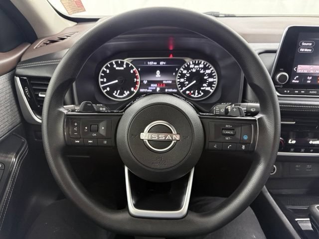 Used 2022 Nissan Rogue SV FWD image 26