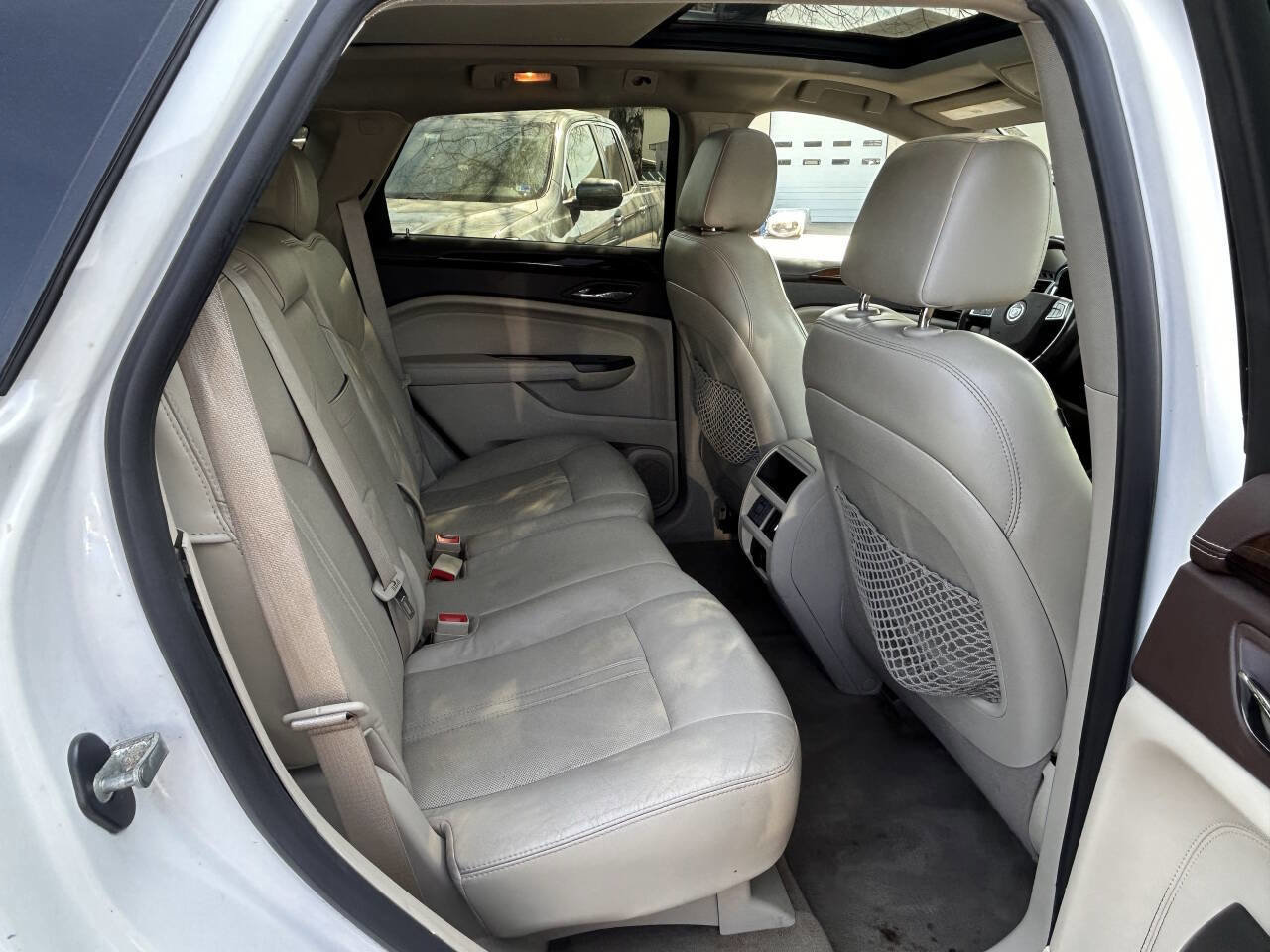 Used 2013 Cadillac SRX Luxury w/ Driver Awareness Package image 10