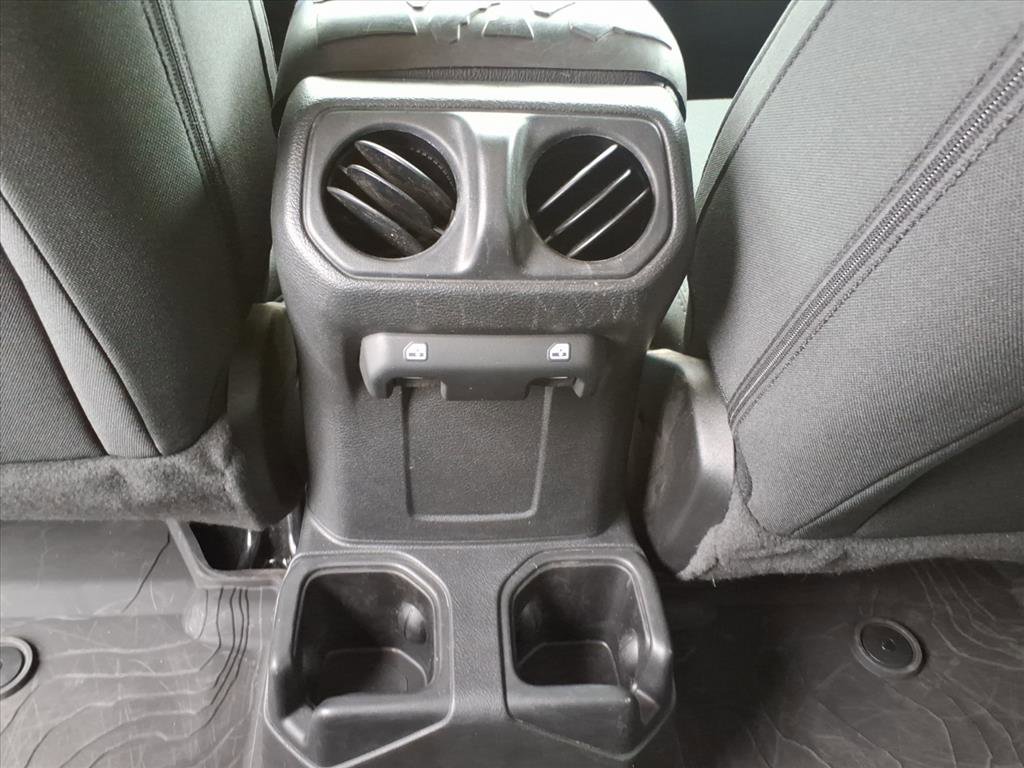 Used 2022 Jeep Wrangler Unlimited Willys image 16