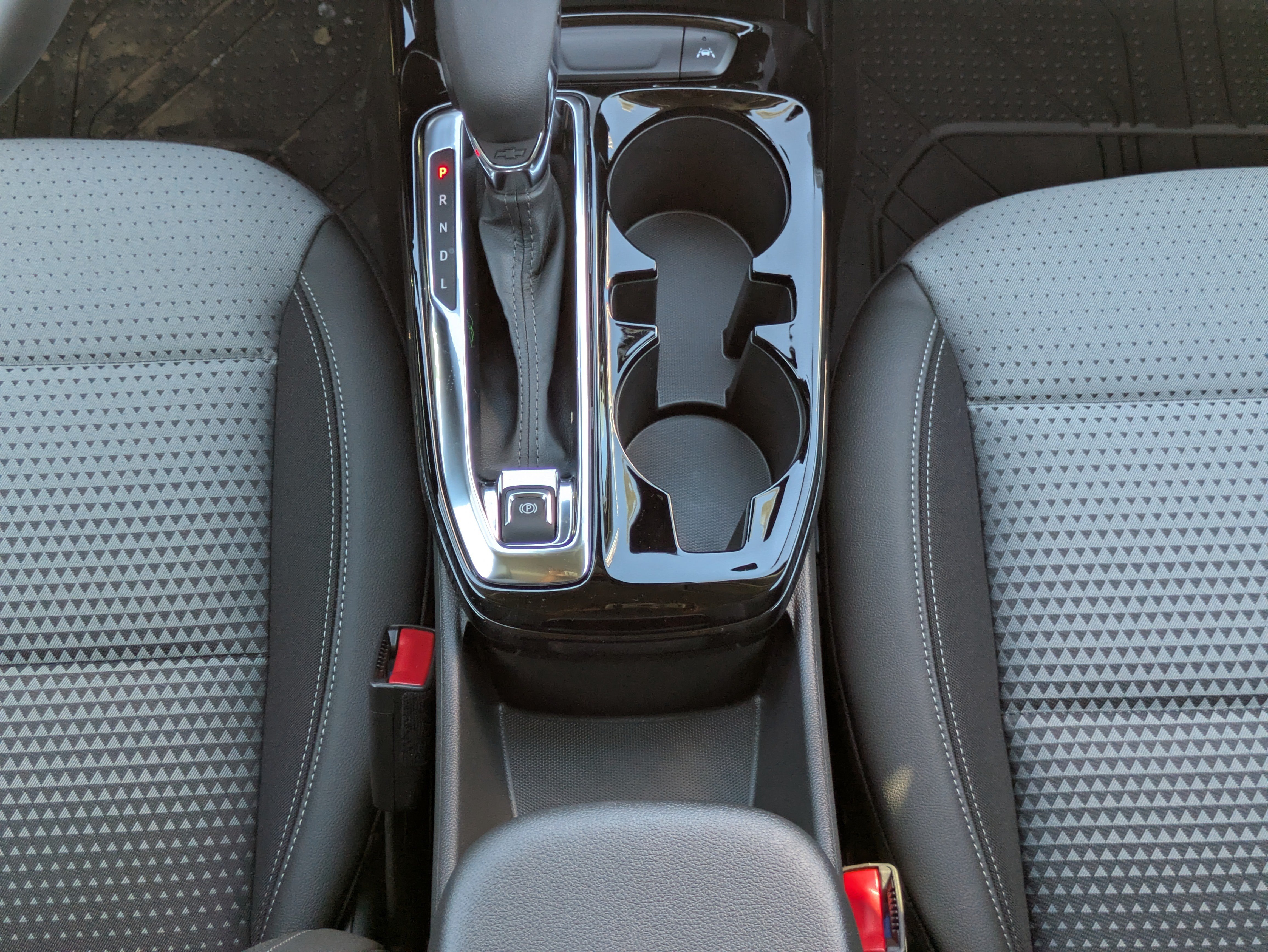 New 2026 Chevrolet Trax LT w/ Driver Confidence Package FWD image 6