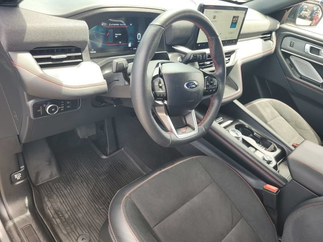Certified 2025 Ford Explorer ST w/ Sun And Sound Package AWD/4WD image 9
