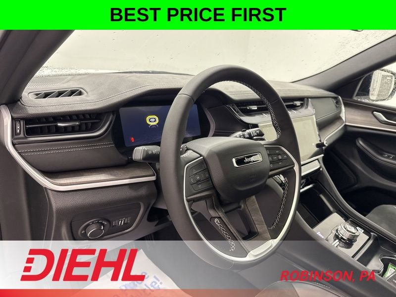 New 2026 Jeep Grand Cherokee Altitude AWD/4WD image 21