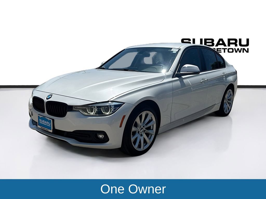 Used 2018 BMW 320i Sedan RWD image 3