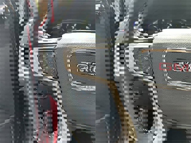 Used 2022 GMC Terrain Denali w/ Denali Premium Package image 27