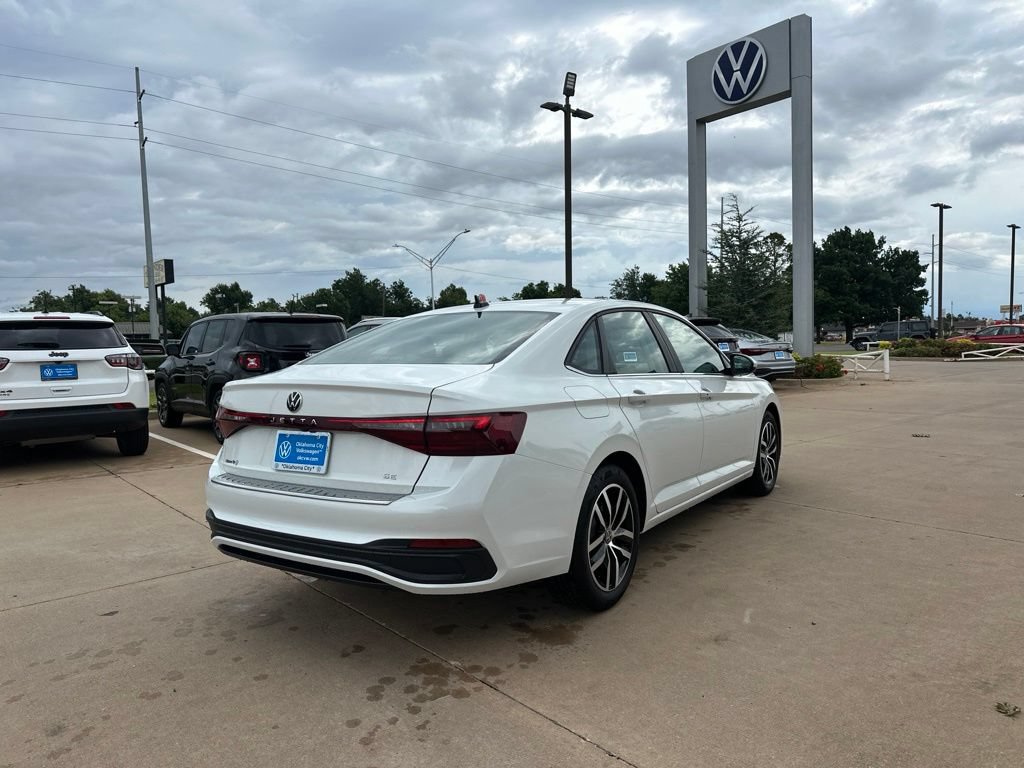 New 2026 Volkswagen Jetta SE FWD image 5