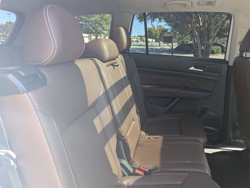 Used 2023 Volkswagen Atlas SE image 27