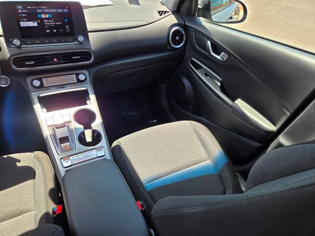 Used 2023 Hyundai Kona SE FWD image 17