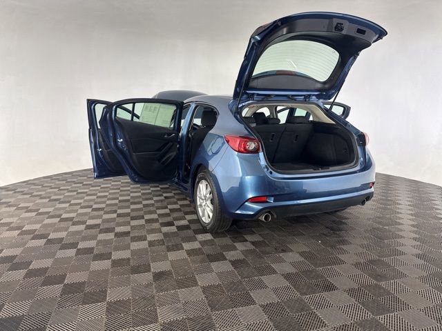 Used 2017 MAZDA MAZDA3 Sport image 16