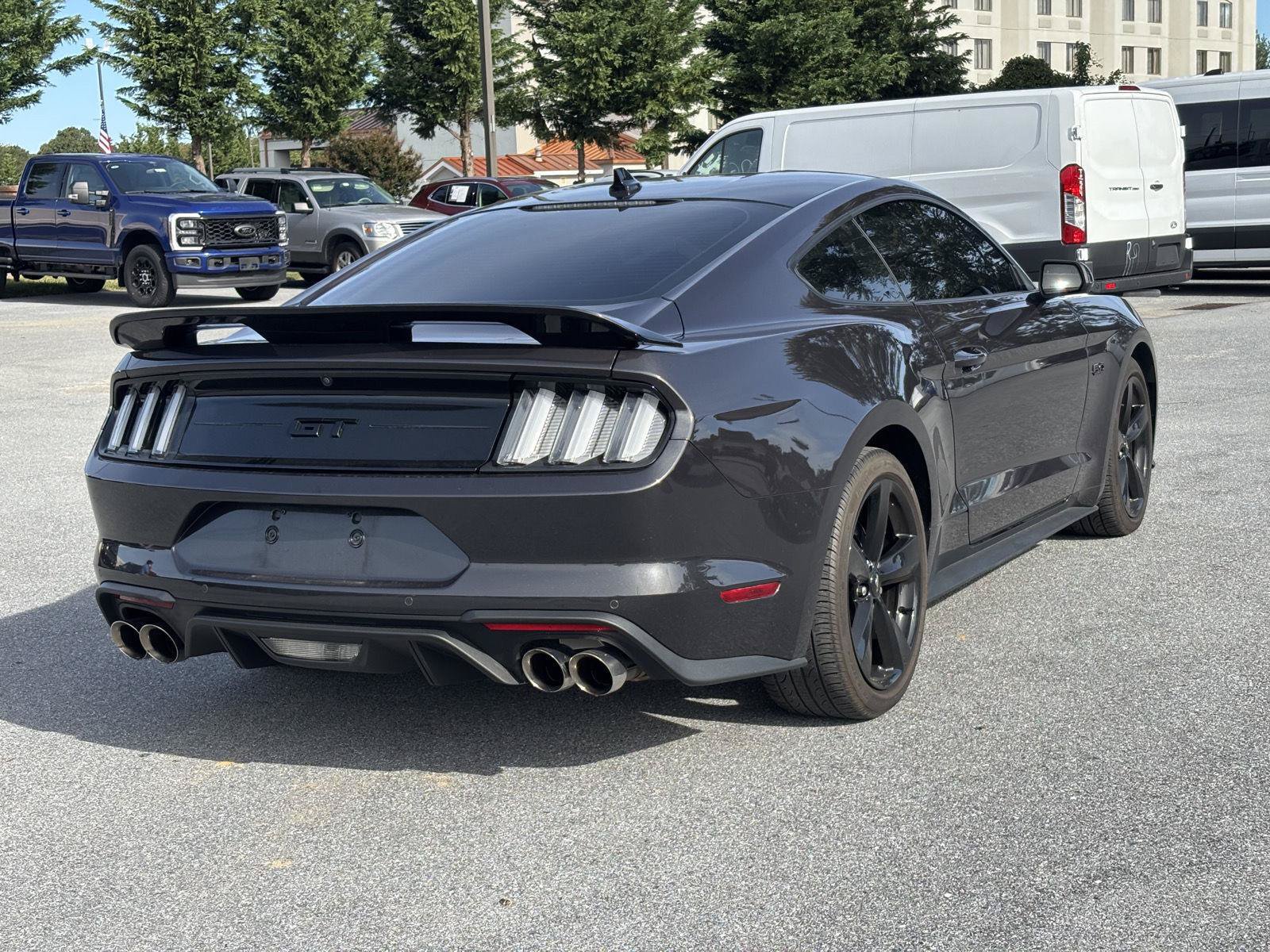 Used 2022 Ford Mustang GT w/ Equipment Group 301A RWD image 9
