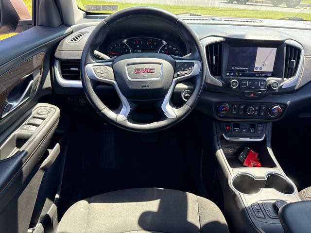 Used 2018 GMC Terrain SLE w/ Driver Convenience Package AWD/4WD image 19