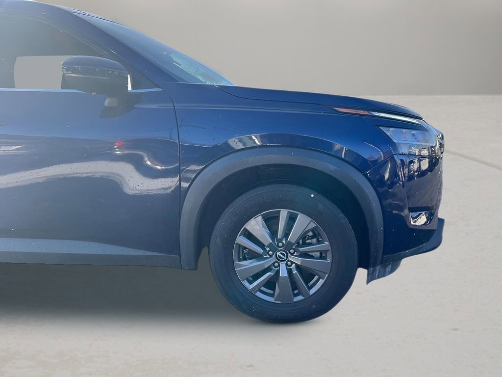 Used 2022 Nissan Pathfinder SV FWD image 24