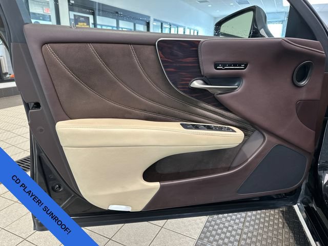Used 2019 Lexus LS 500 w/ Interior Upgrade Package RWD image 9